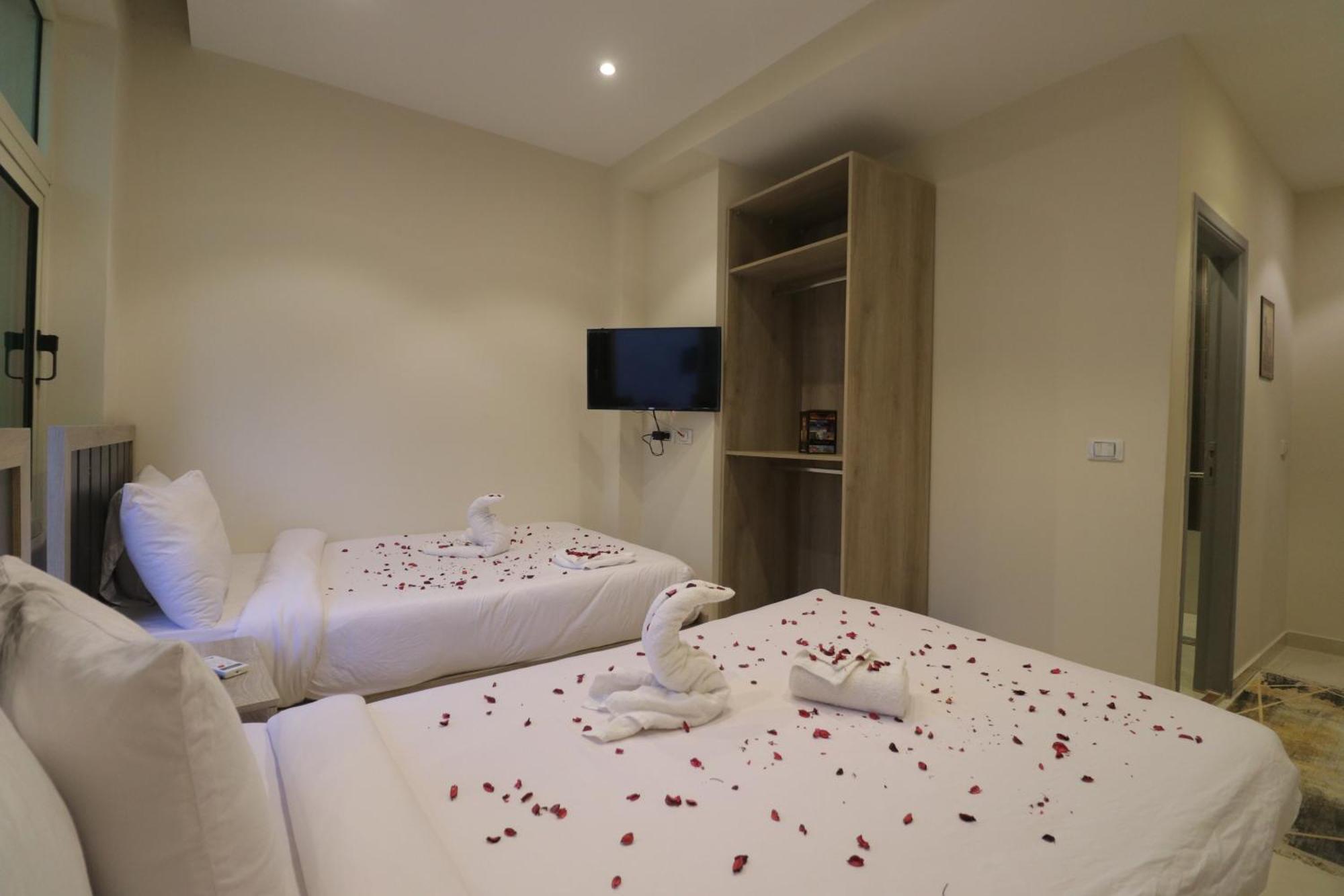 Loca Pyramids View 3* Le Caire